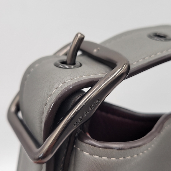 Coach 1941 Bedford Hobo In Heather Grey - Picture 8 of 16